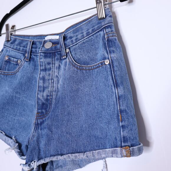 SUPERDOWN Kathleen Denim Shorts Stone Wash Blue High Rise Cut Off Women's 27 - Picture 6 of 13
